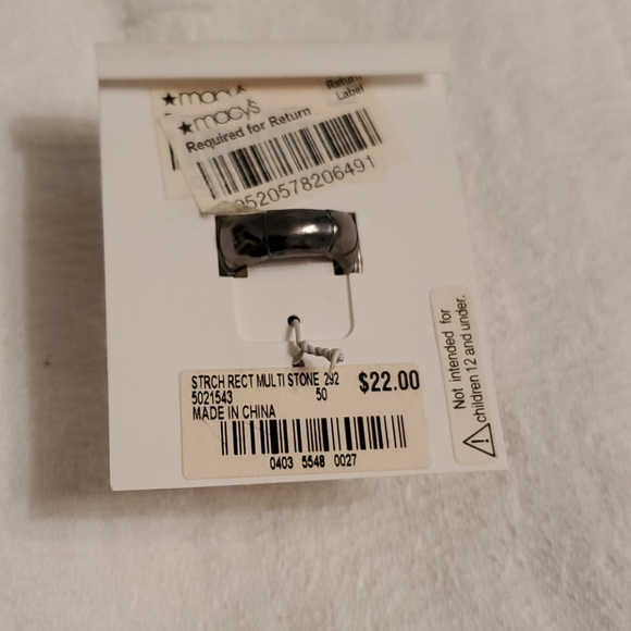 NWT!! Stretch Ring - Picture 2 of 3